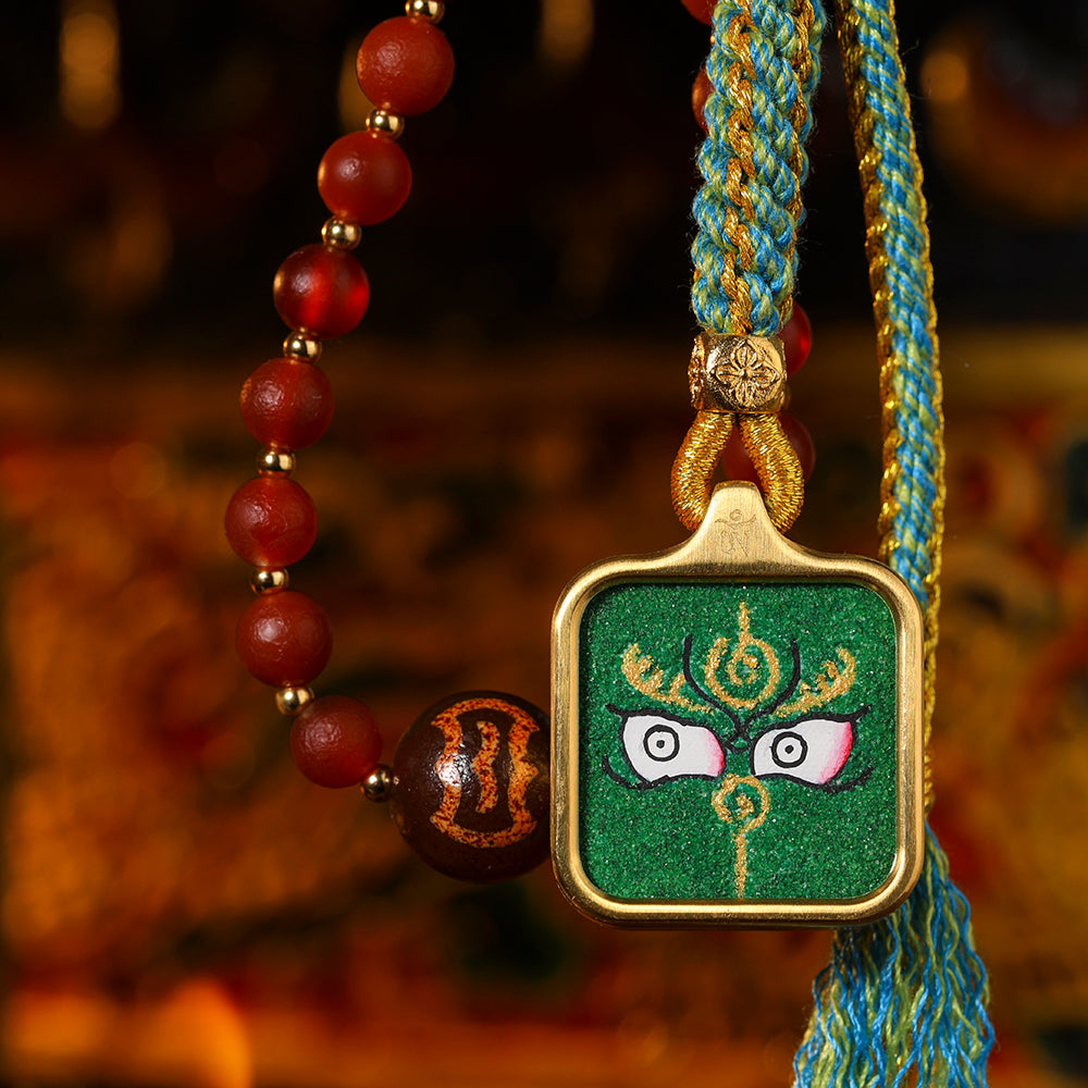 Green Fortune, Blessing and Health, Coarse Mineral Sand Green Fortune Buddha's Eye Pendant