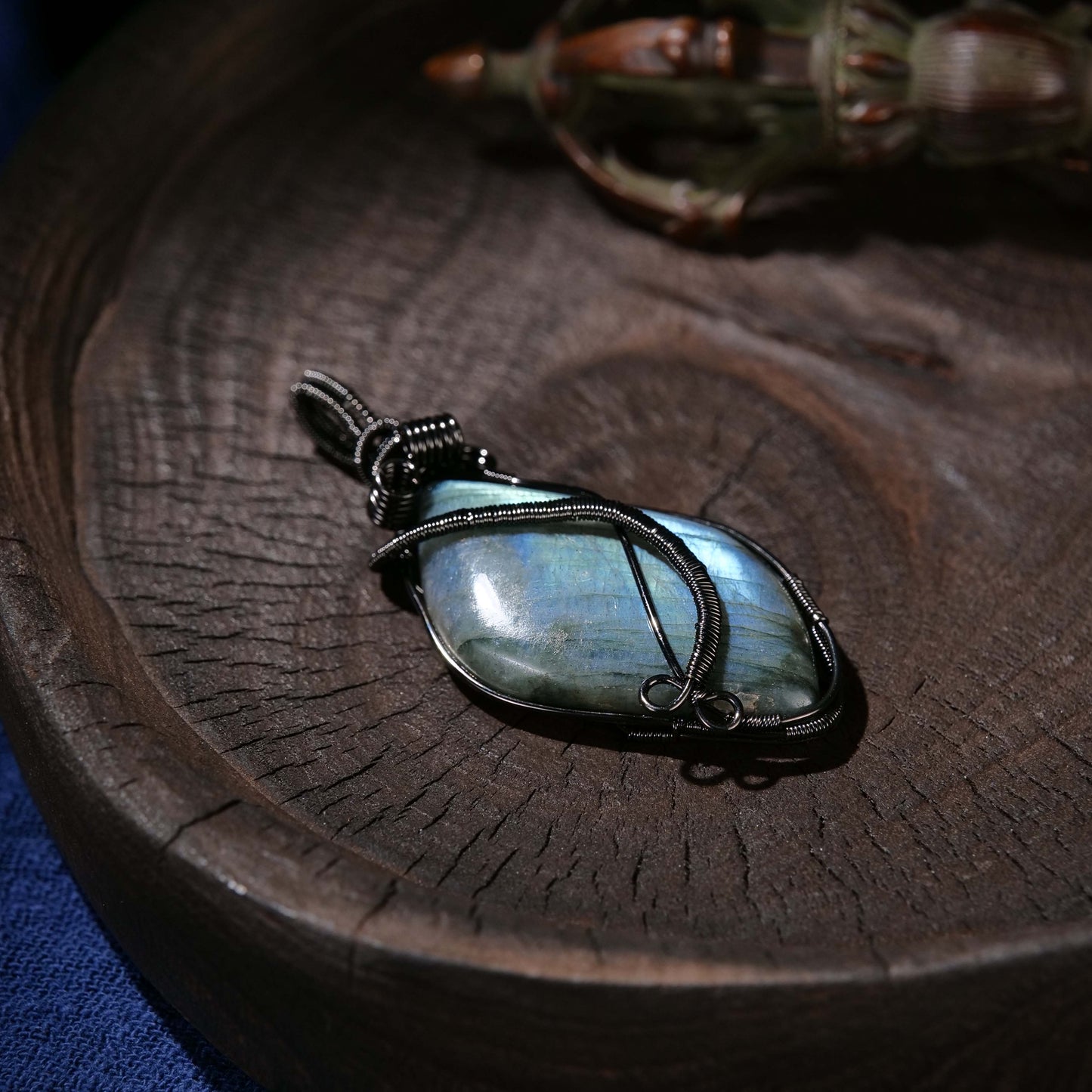 Lucky and Beautiful Labradorite Pendant Necklace