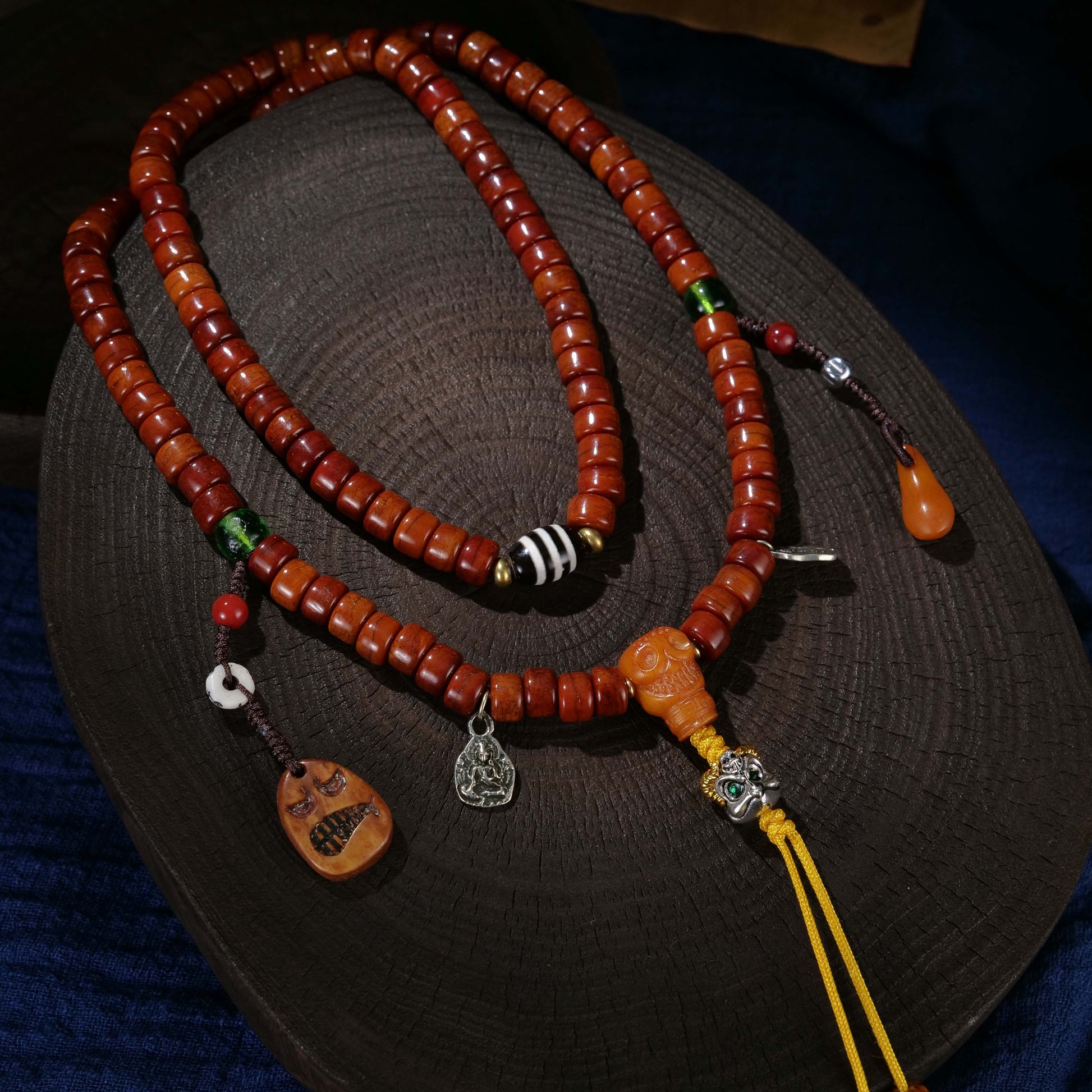 Add Wealth, Eliminate Difficulties, Good Wish Dale Pendant, Beef Bone Multi-Ring String