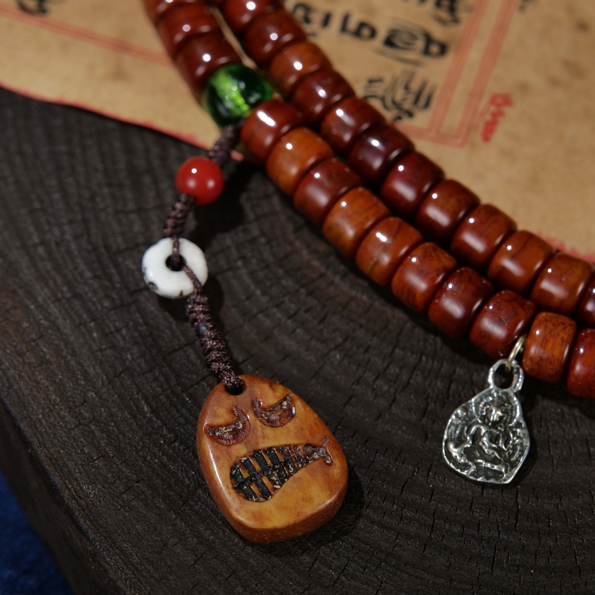 Add Wealth, Eliminate Difficulties, Good Wish Dale Pendant, Beef Bone Multi-Ring String